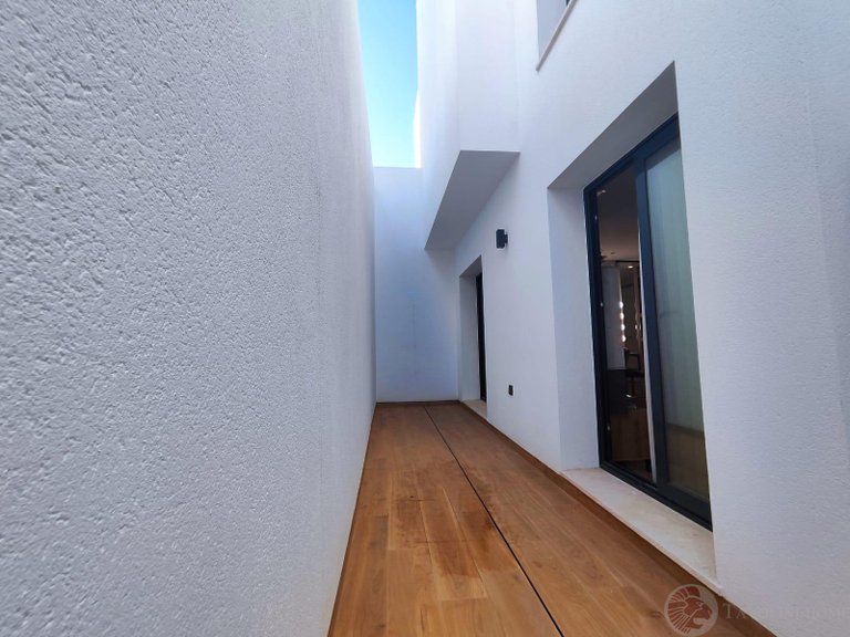 Villa for Sale in El Campello, Alicante 31