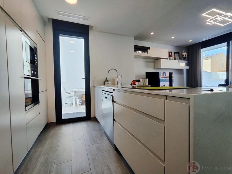 Villa for Sale in El Campello, Alicante 11