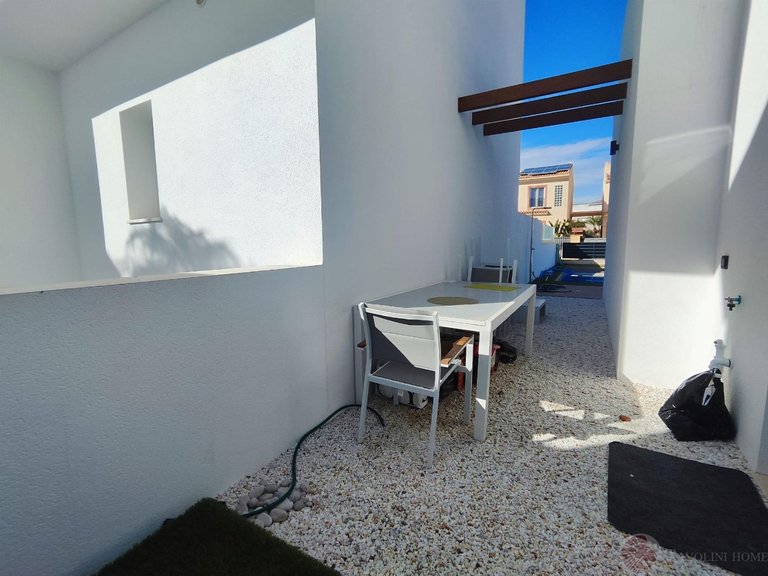 Villa for Sale in El Campello, Alicante 30