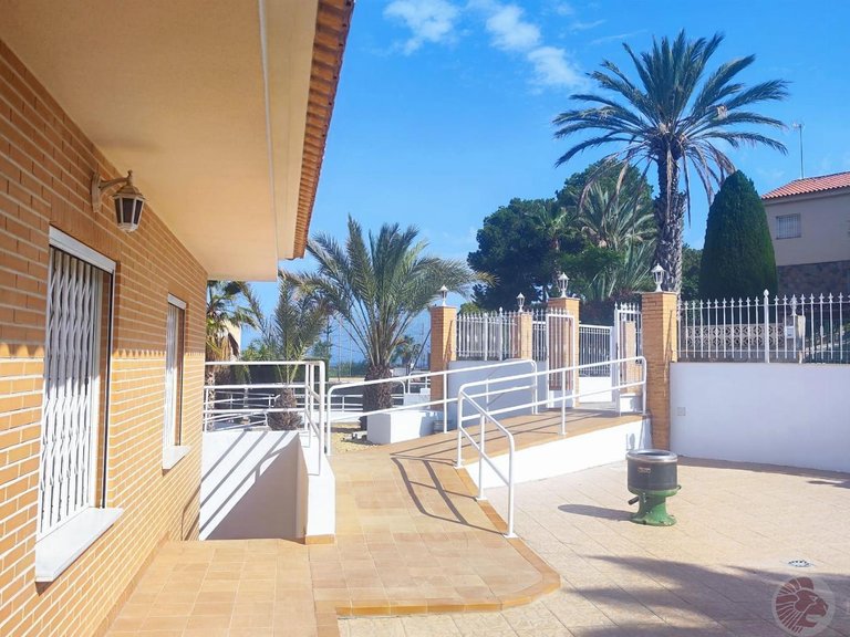 Villa for Rent in El Campello, Alicante 5