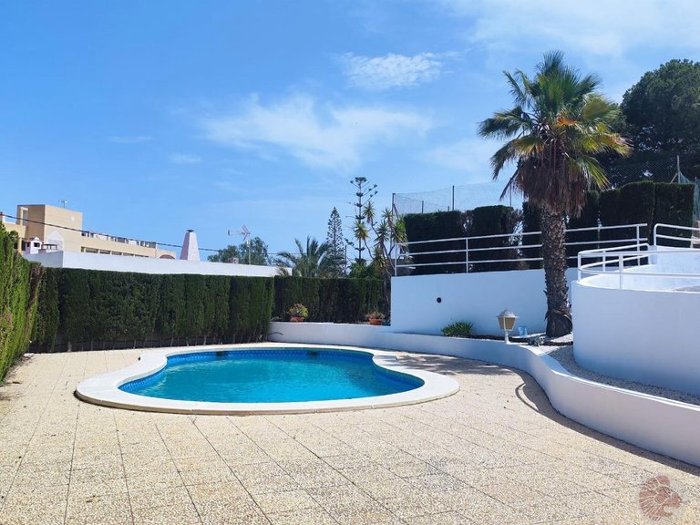 Villa for Rent in El Campello, Alicante 30