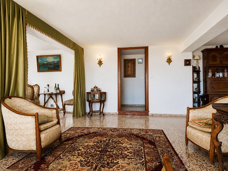 Villa for Sale in El Campello, Alicante 18