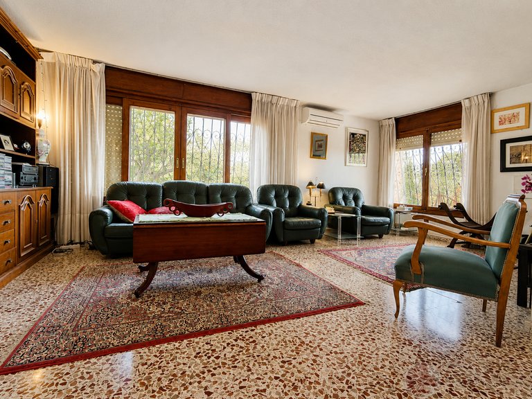 Villa for Sale in El Campello, Alicante 17