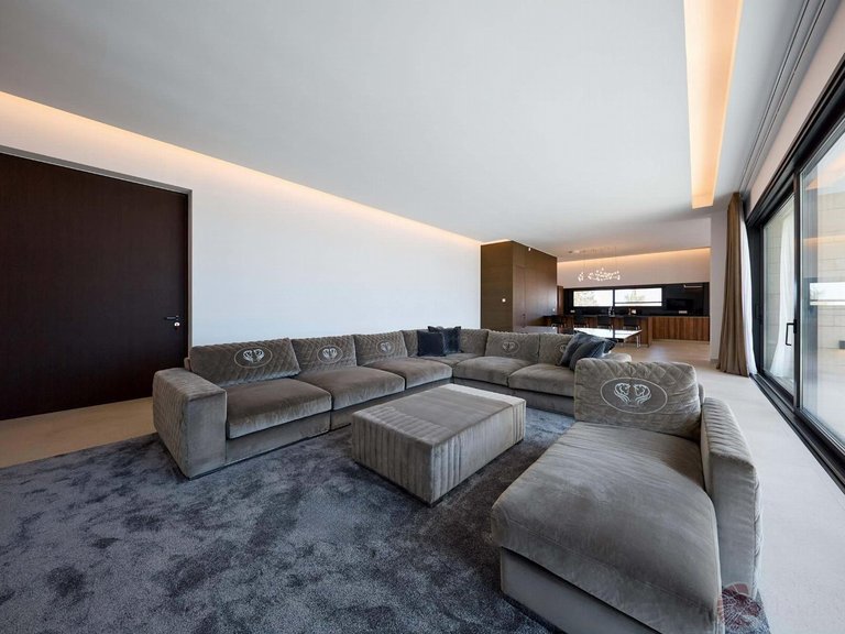 Villa for Sale in Finestrat, Alicante 23