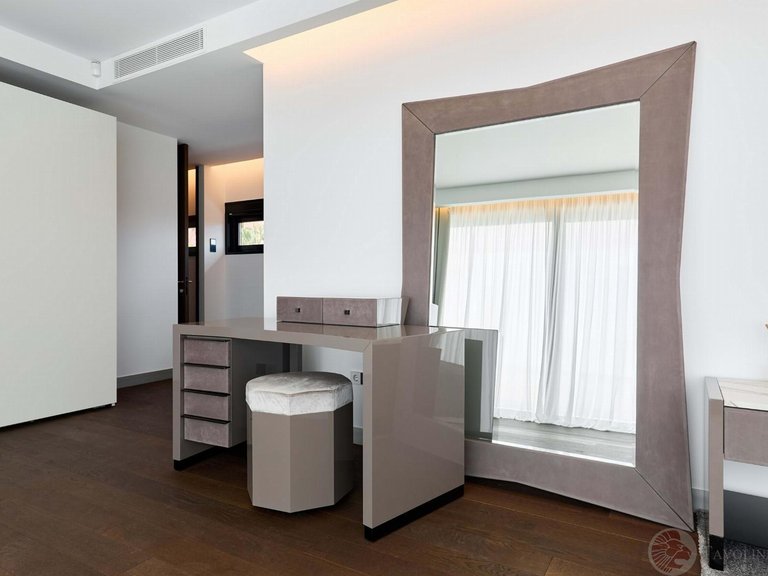 Villa for Sale in Finestrat, Alicante 11