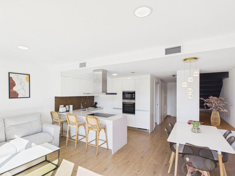 Town House for Sale in Villajoyosa, Alicante 4