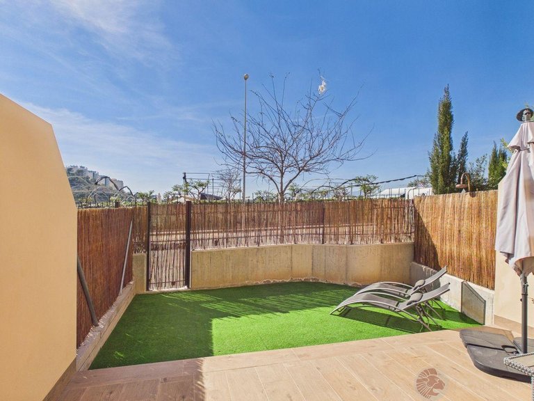 Town House for Sale in Villajoyosa, Alicante 14