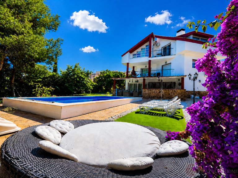 Villa for Sale in Mutxamel, Alicante 16
