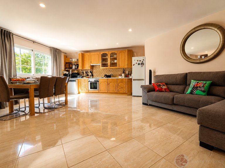 Villa for Sale in Mutxamel, Alicante 10