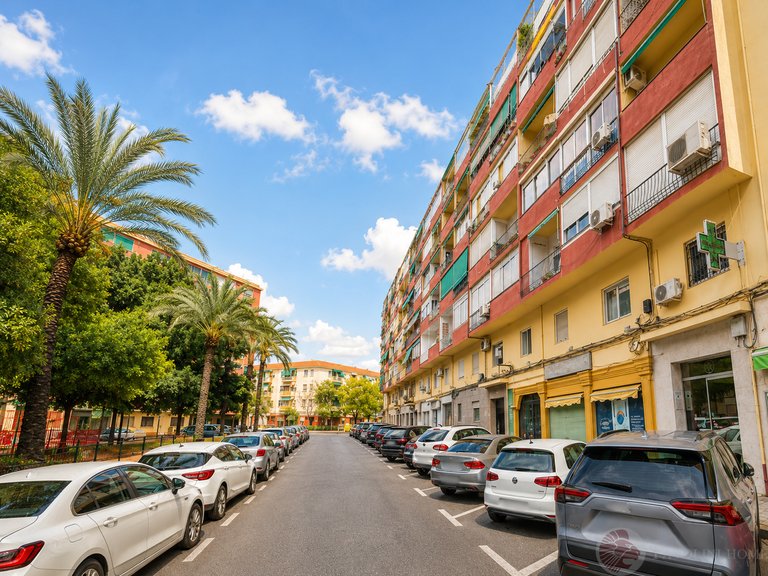 Apartment for Sale in Alicante, Alicante 19
