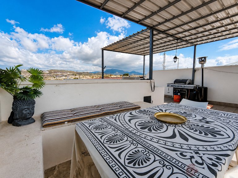 Villa for Rent in Mutxamel, Alicante 24