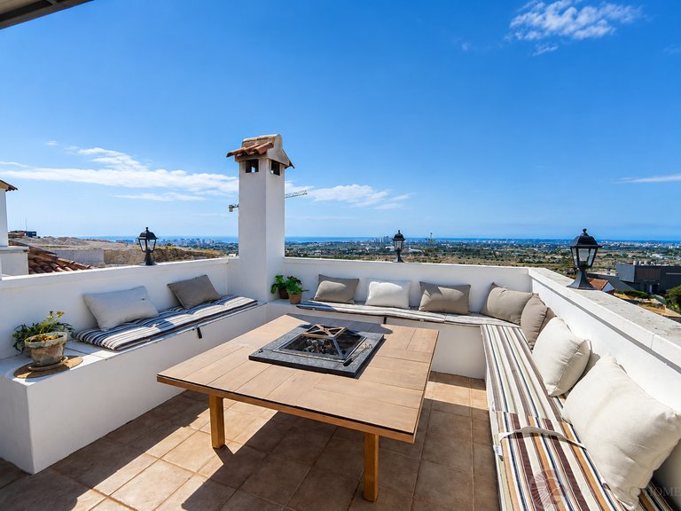 Villa for Rent in Mutxamel, Alicante 4