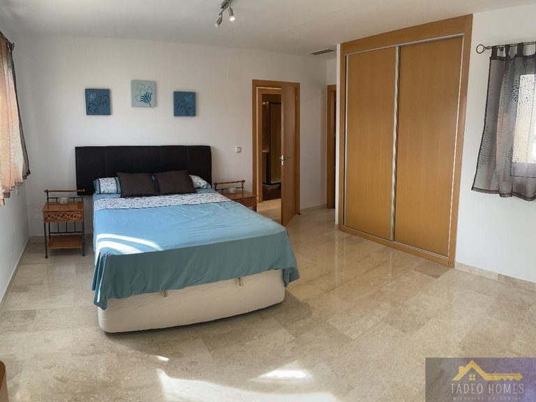 Apartment for Sale in Gea Y Truyols, Murcia 7