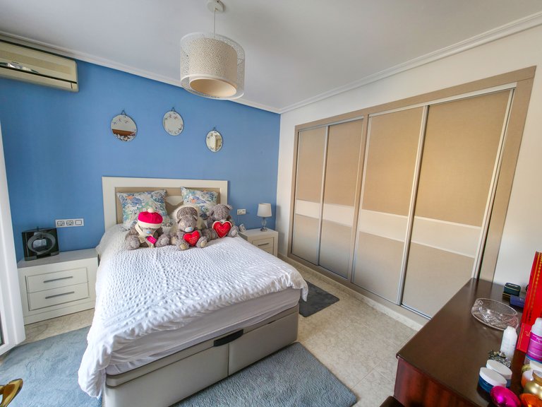 Villa for Sale in Costa Blanca Villamartin, Alicante 29