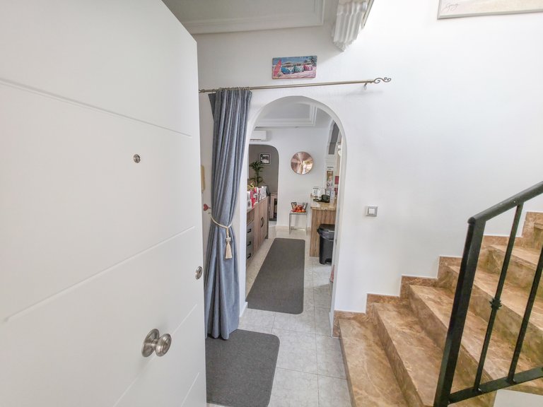 Villa for Sale in Costa Blanca Villamartin, Alicante 2