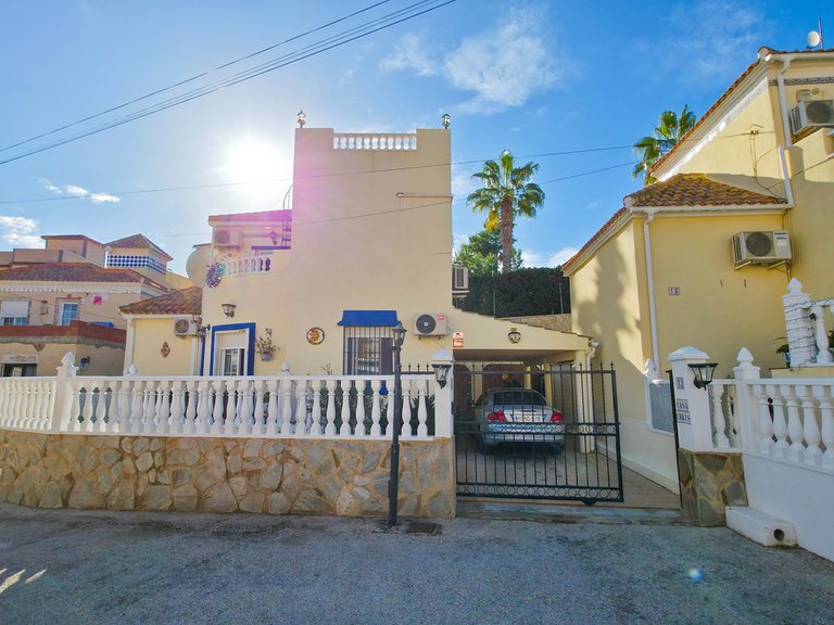 Villa for Sale in Costa Blanca Villamartin, Alicante 49