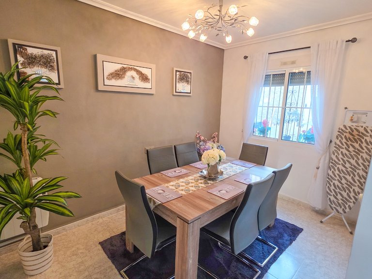 Villa for Sale in Costa Blanca Villamartin, Alicante 5