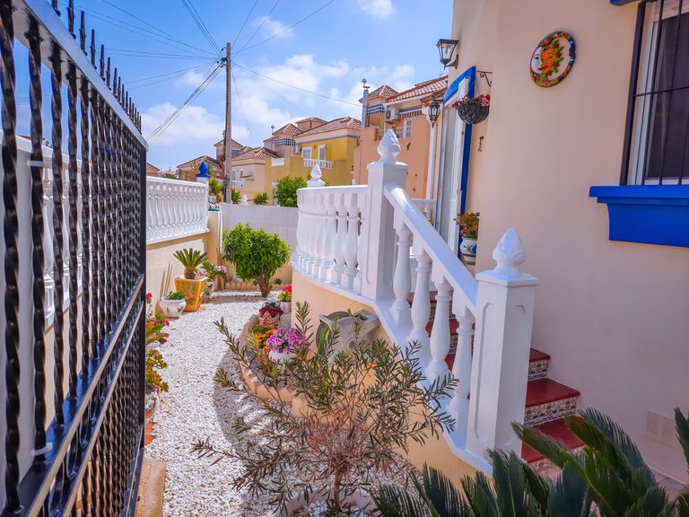 Villa for Sale in Costa Blanca Villamartin, Alicante 44
