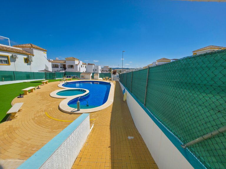 Apartment for Sale in Vistabella Golf, Alicante 24
