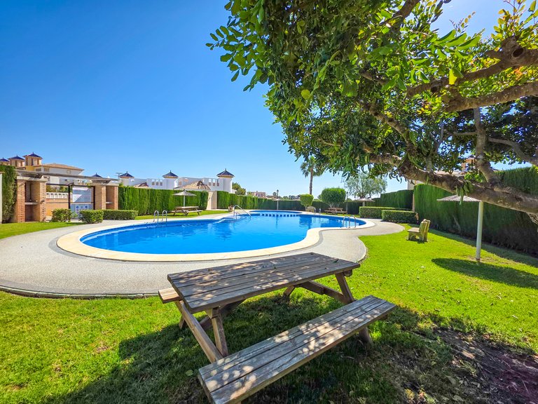 Apartment for Sale in Cabo Roig, Alicante 23