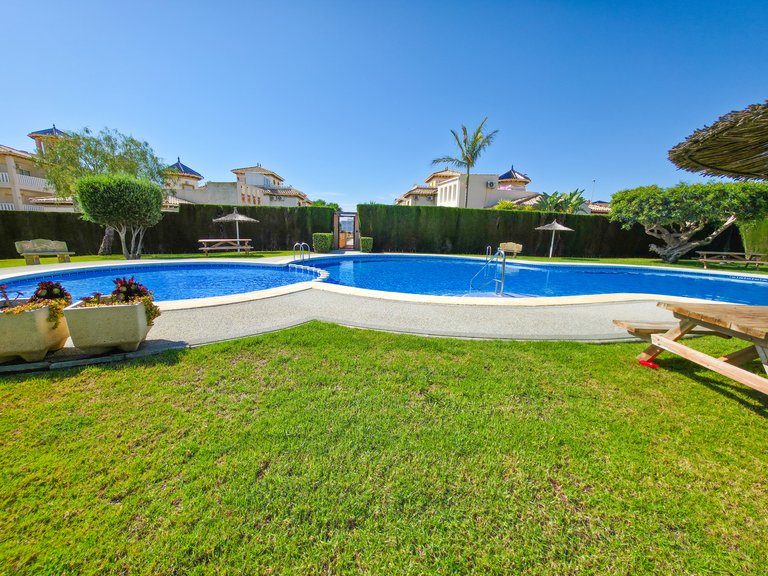 Apartment for Sale in Cabo Roig, Alicante 24