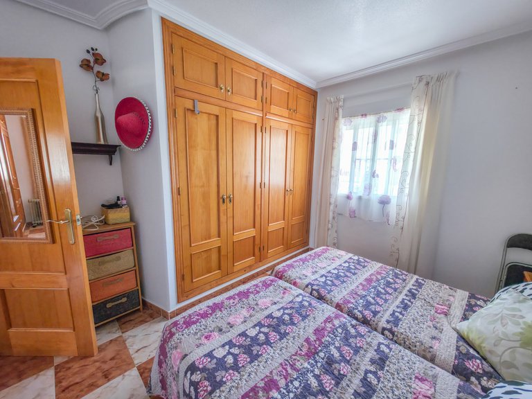 Apartment for Sale in Cabo Roig, Alicante 13