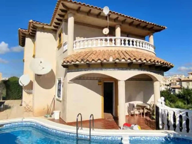 Villa for Sale in Playa Flamenca, Alicante 41