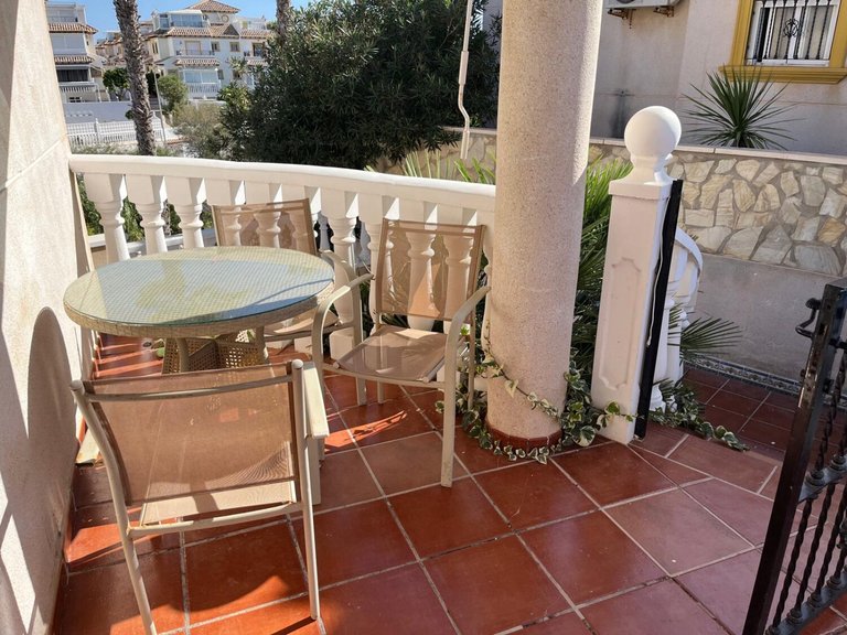 Villa for Sale in Playa Flamenca, Alicante 1