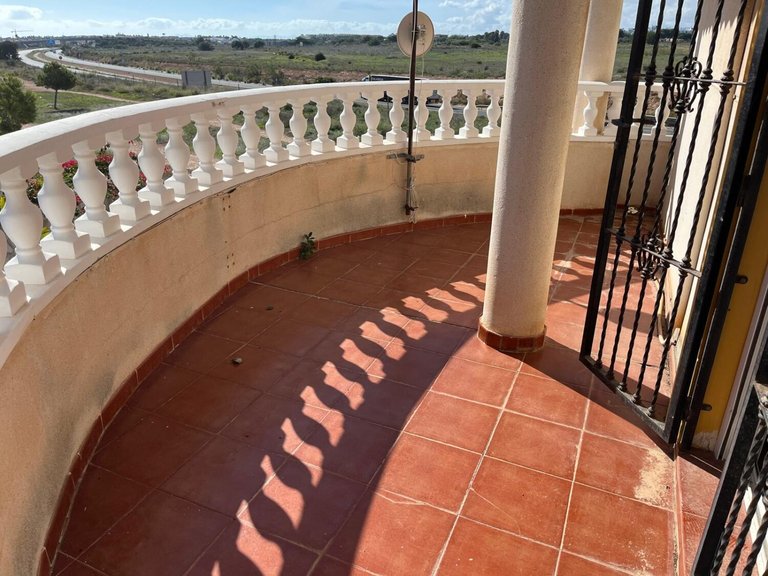 Villa for Sale in Playa Flamenca, Alicante 39