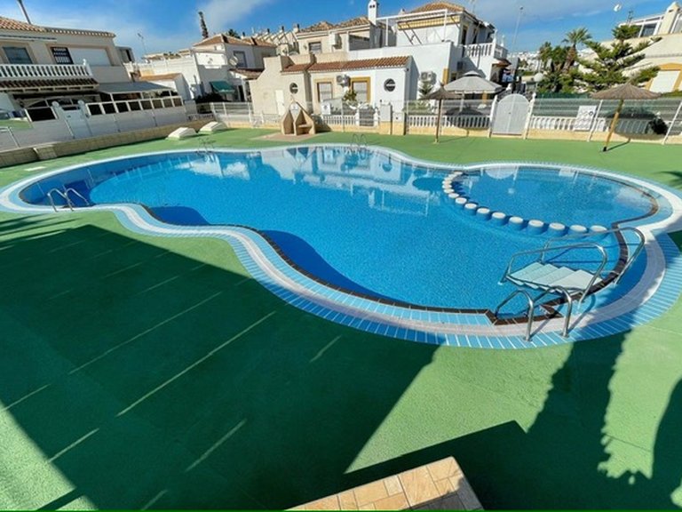 Town House for Sale in Playa Flamenca, Alicante 6