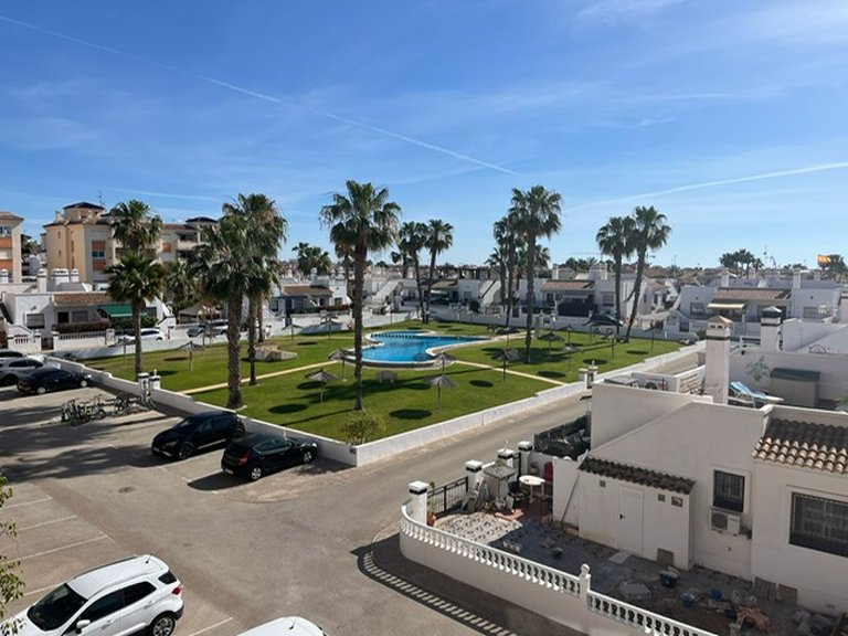Apartment for Sale in Playa Flamenca, Alicante 3