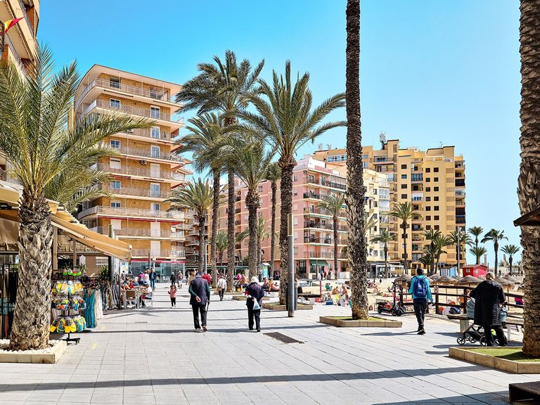 Town House for Sale in Torrevieja, Alicante 40