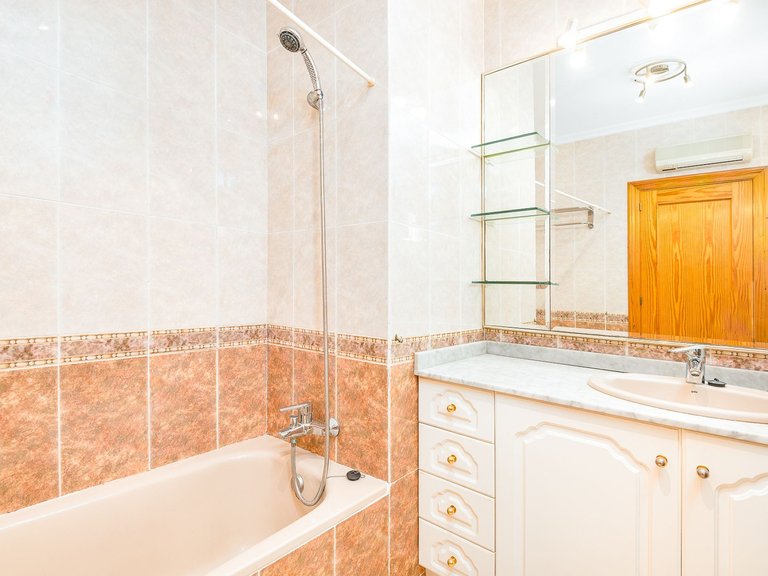 Villa for Sale in Costa Blanca Torrevieja, Alicante 39