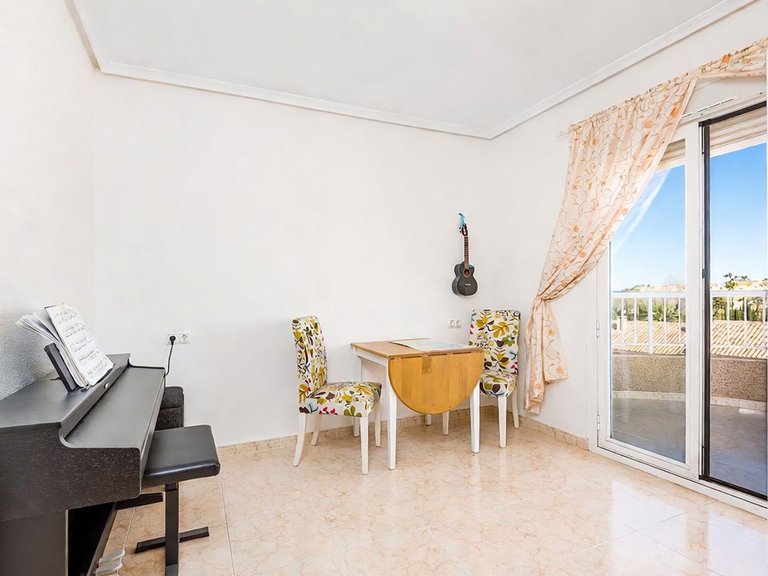 Villa for Sale in Costa Blanca Torrevieja, Alicante 34