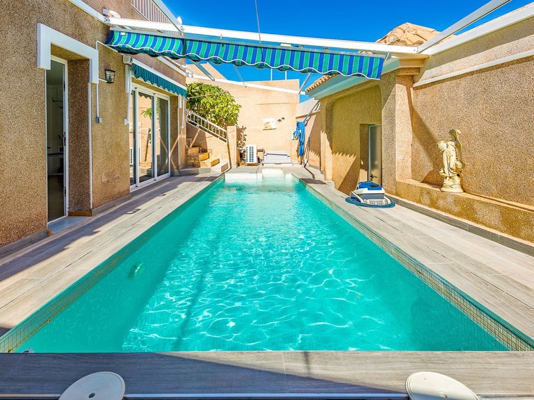 Villa for Sale in Costa Blanca Torrevieja, Alicante 46