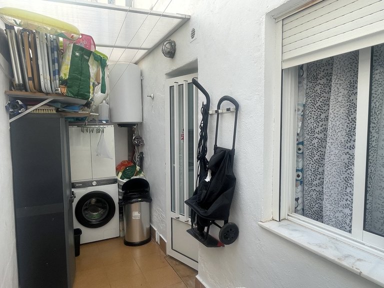 Apartment for Sale in La Florida, Alicante, 13