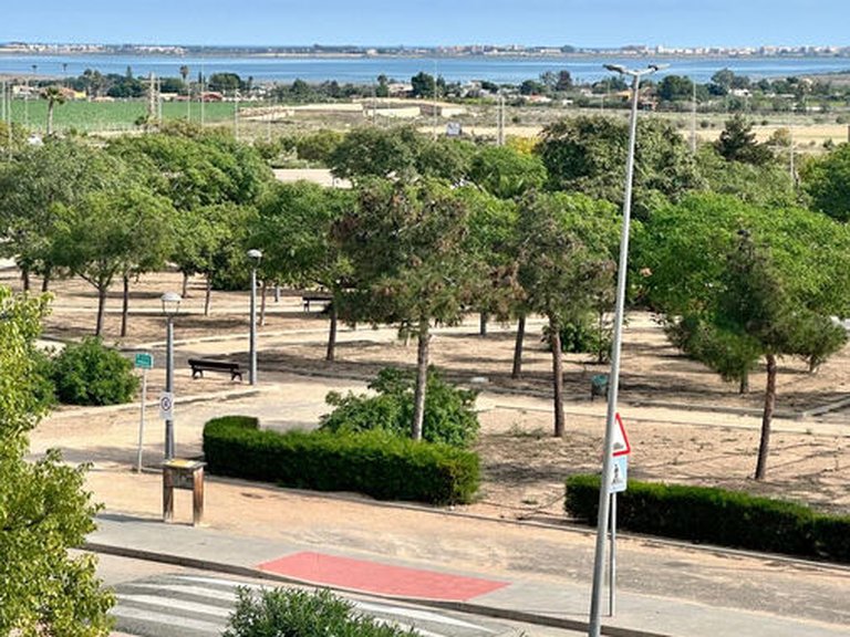Villa for Sale in Los Montesinos, Alicante, 34