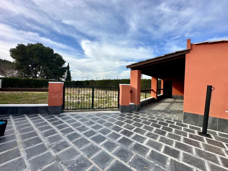 Country House for Sale in Heredades, Alicante, 17