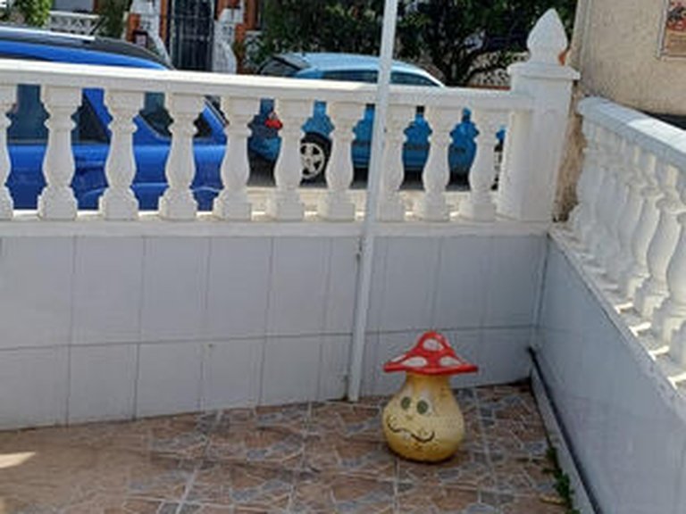 Villa for Sale in Torrevieja, Alicante, 3