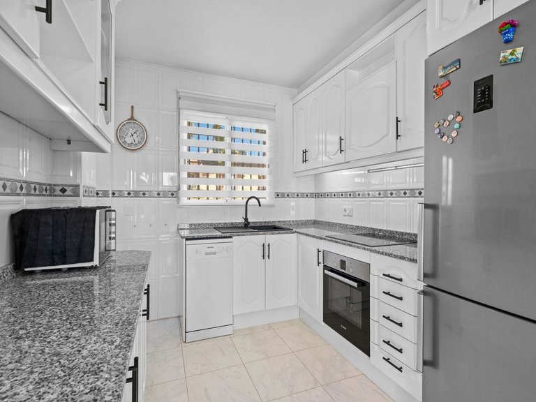 Town House for Sale in Benijofar, Alicante, 24