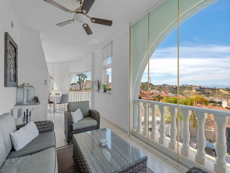 Villa for Sale in Rojales, Alicante, 31