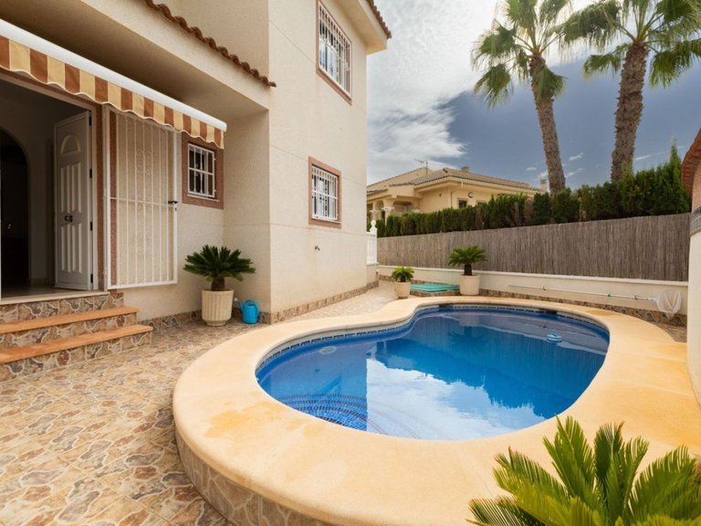 Villa for Sale in Rojales, Alicante, 4