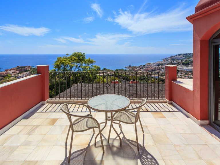 SPECTACULAR VILLA, EXCEPTIONAL QUALITY 6