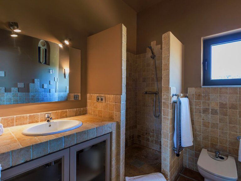 SPECTACULAR VILLA, EXCEPTIONAL QUALITY 10