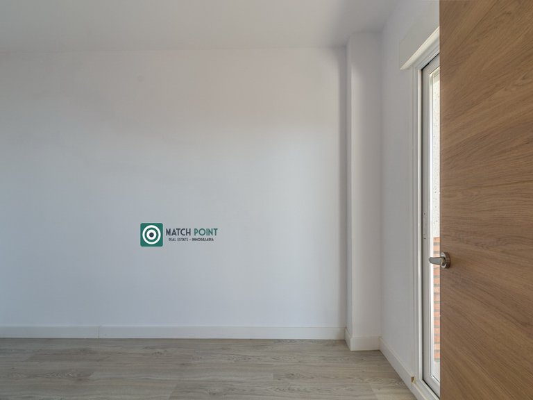 DETACHED VILLA IN THE MARINA 16