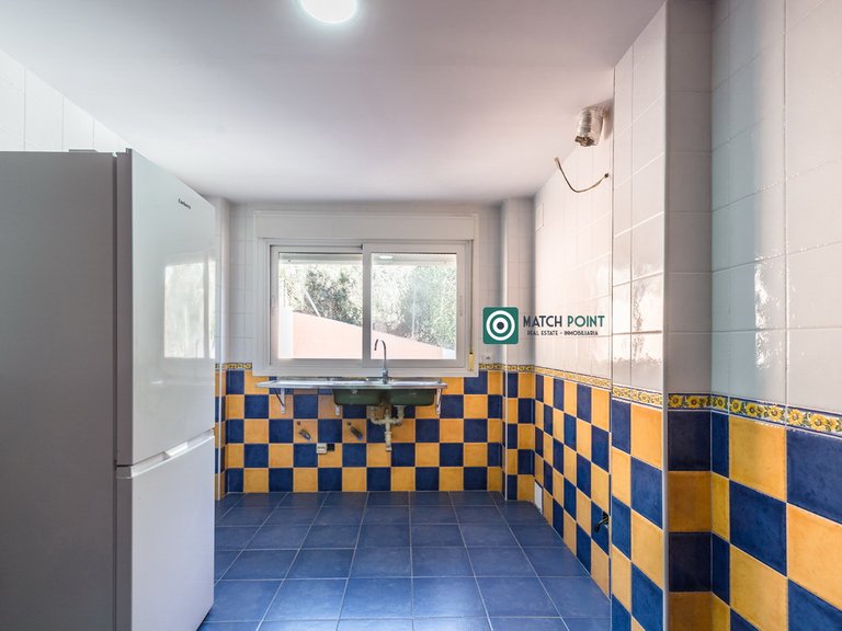 DETACHED VILLA IN THE MARINA 25