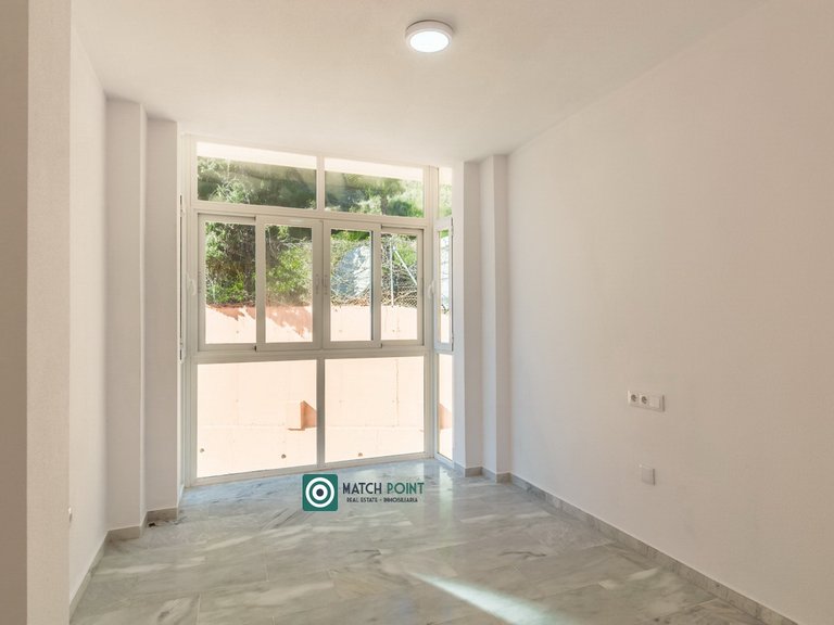 DETACHED VILLA IN THE MARINA 38