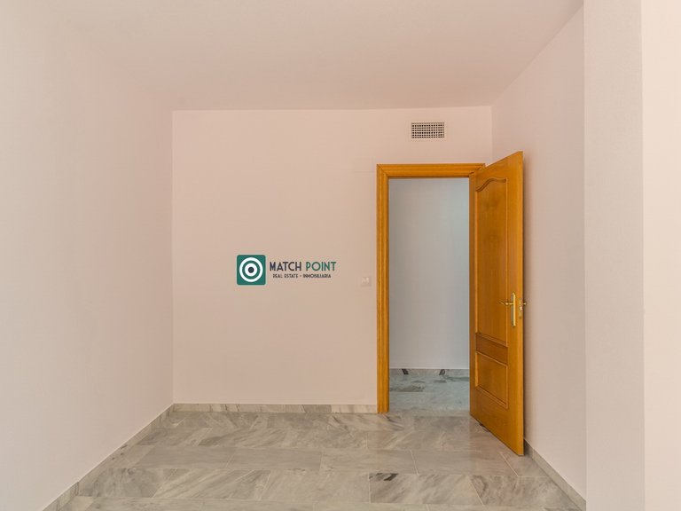 DETACHED VILLA IN THE MARINA 39