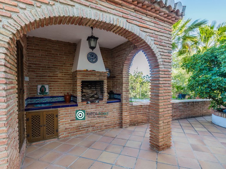 SPECTACULAR ESTATE 15