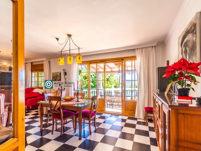 SPECTACULAR ESTATE 22